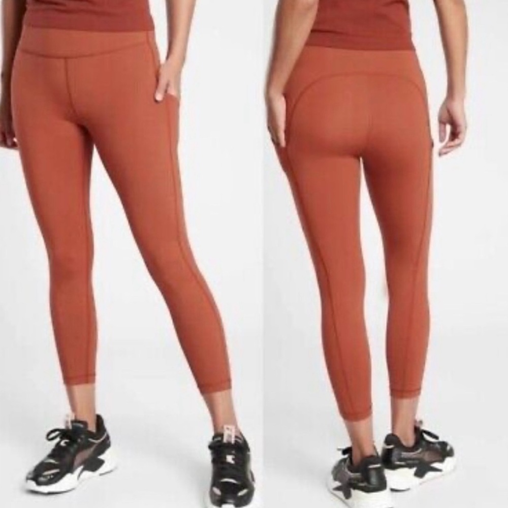 Athleta Ultimate Capri Length Stash Pocket 7/8 Rust Colored Leggings SIZE SMALL